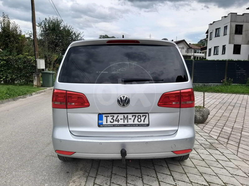 Volkswagen Touran 1.6 TDI DSG Automatik 2011