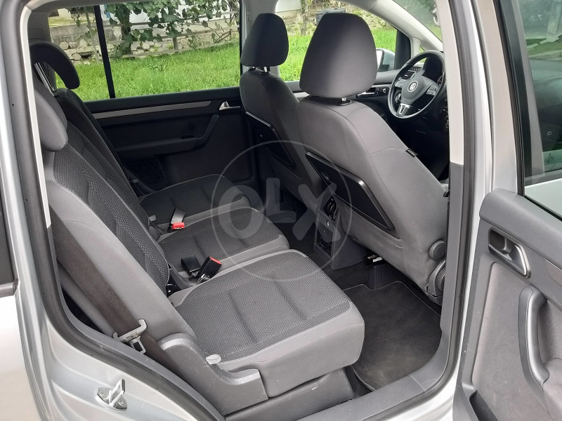 Volkswagen Touran 1.6 TDI DSG Automatik 2011
