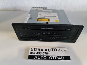Audi A4 A5 Q5 cd changer 8T1035110C