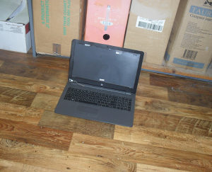 Laptop HP 250 G6 Celeron N3060 za dijelovga
