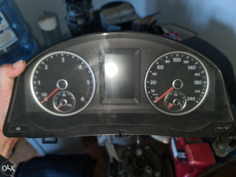 Sat instrument tabla tiguan vw Vozila Kilometar satovi Banja Luka