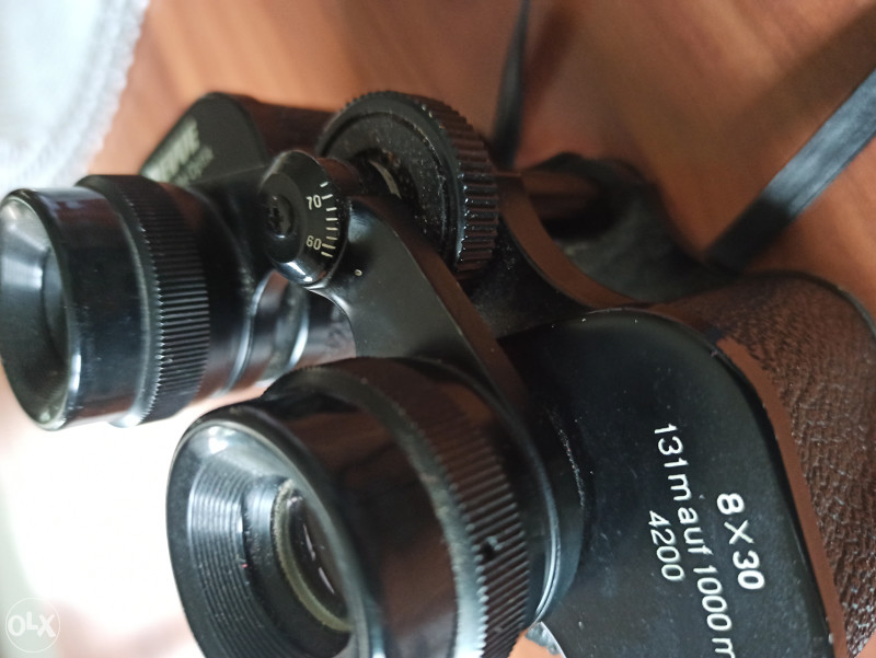 Dvogled  Revue 8x30