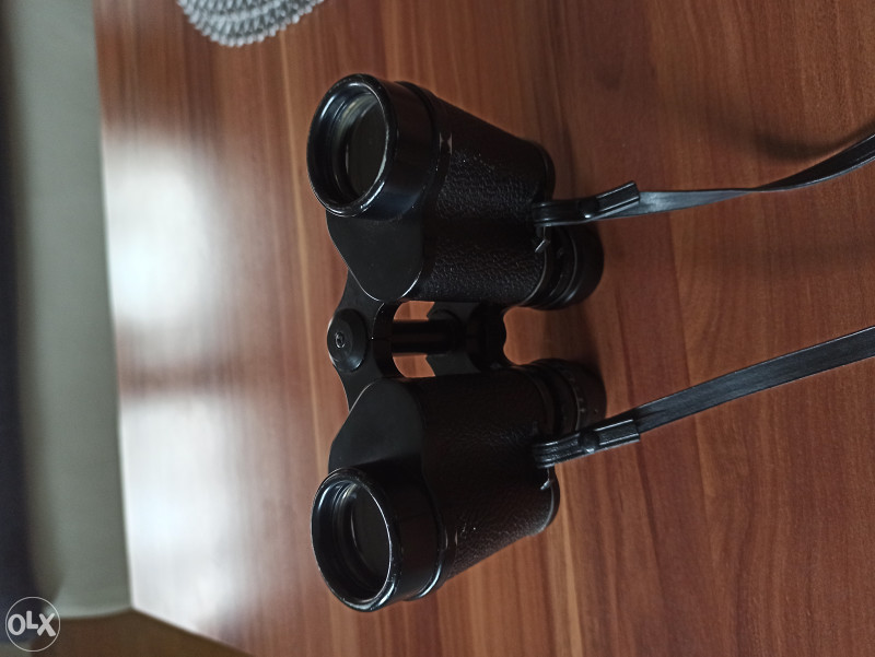 Dvogled  Revue 8x30
