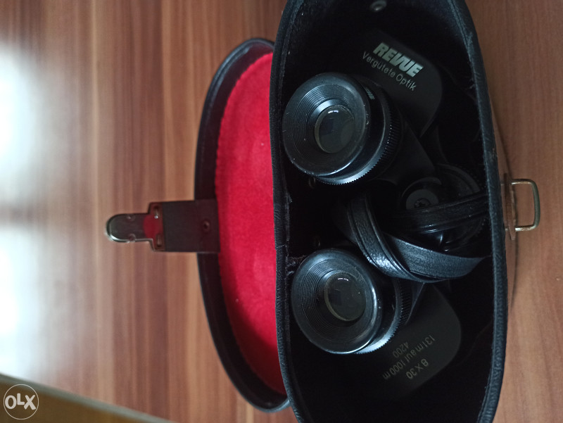 Dvogled  Revue 8x30