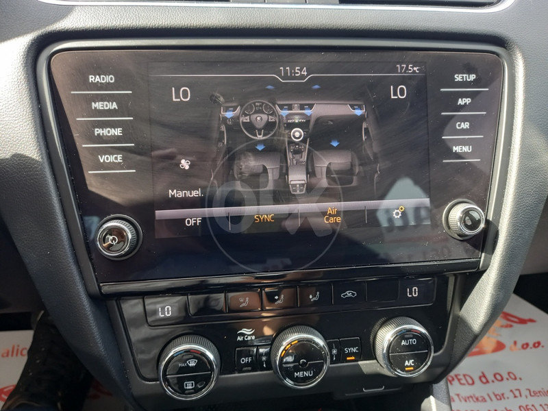 ŠKODA OCTAVIA 2.0 TDI ALU LED XENON