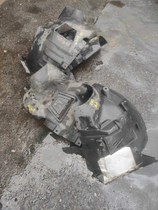 plastike tocka mercedes e w212 w207