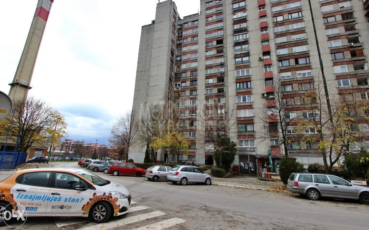 Vrlo lijepo uređen četverosoban stan, Alipašino Polje