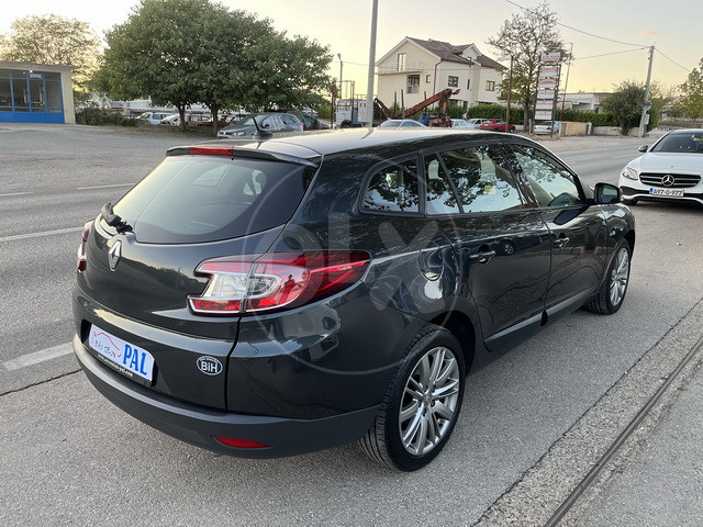 Renault Megane 1.5 dCi Dynamique 110 KS 2011