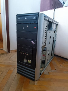 Računar kompjuter ASUS P5LD2-X/1333 neispravan dijelove