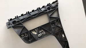 NOSAČ BRANIKA Z. DESNI AUDI A4 B8 8K5807454 AVA 19273