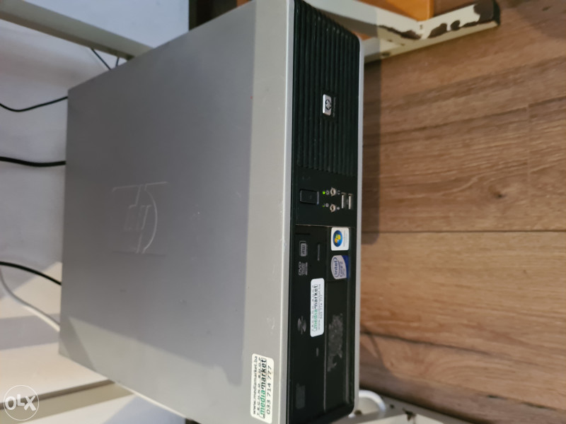 Racunar + Monitor + Woofer zvucnici + Tastatura i mis