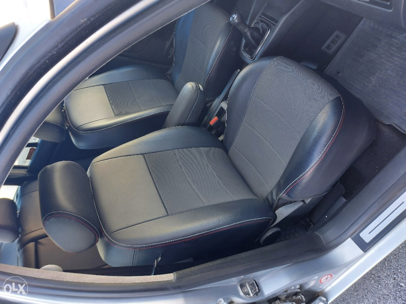 AUTO PRESVLAKE GOLF 4 KARAVAN