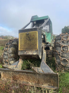 Traktor timberjack 450b