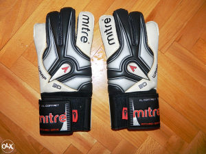 Golmanske rukavice Mitre Vice LX2 Pro velicina 8 model