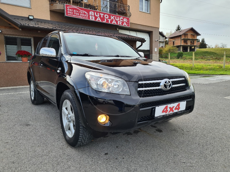 TOYOTA RAV 4 2.2 D-CAT 12/2006 GOD TOP STANJE
