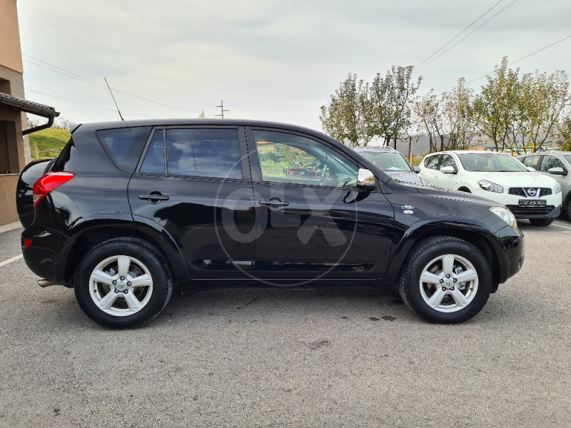 TOYOTA RAV 4 2.2 D-CAT 12/2006 GOD TOP STANJE