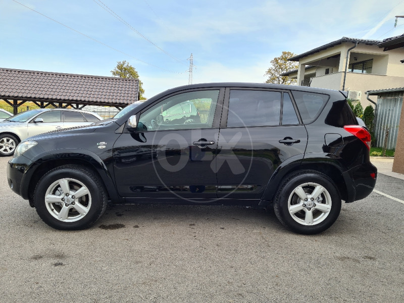 TOYOTA RAV 4 2.2 D-CAT 12/2006 GOD TOP STANJE
