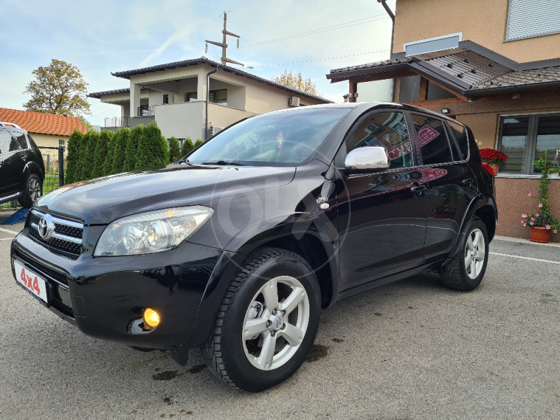 TOYOTA RAV 4 2.2 D-CAT 12/2006 GOD TOP STANJE