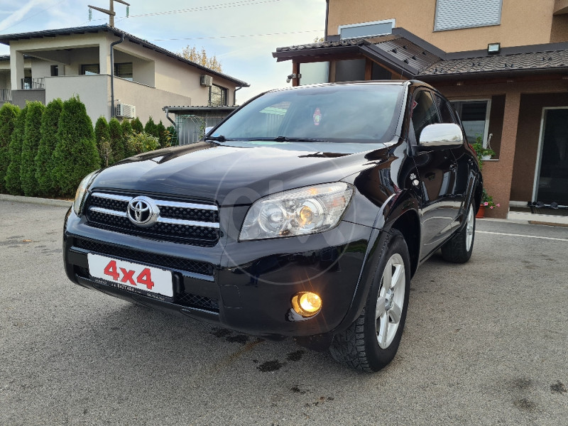 TOYOTA RAV 4 2.2 D-CAT 12/2006 GOD TOP STANJE