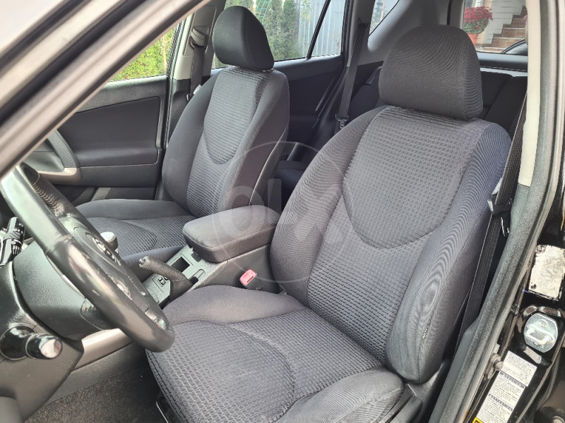 TOYOTA RAV 4 2.2 D-CAT 12/2006 GOD TOP STANJE