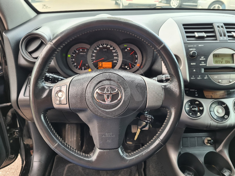 TOYOTA RAV 4 2.2 D-CAT 12/2006 GOD TOP STANJE