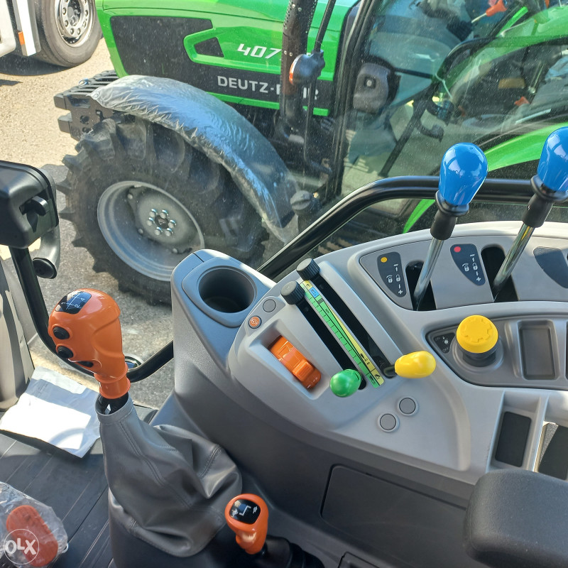 Traktor DEUTZ-FAHR 5100 G DT LS