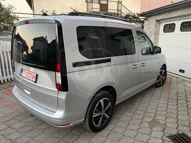 Volkswagen Caddy 2.0 TDI LIFE AUTOMATIK LED NOVO