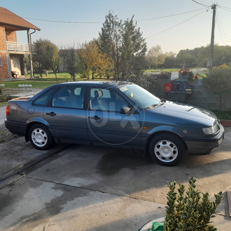 Volkswagen Passat delfin Hr table