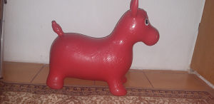 Skocko kravica skočko
