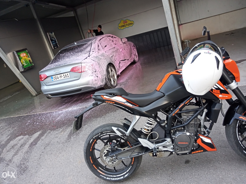 KTM DUKE 125 2012