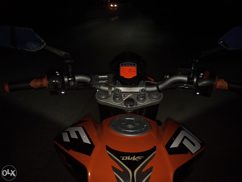 KTM DUKE 125 2012
