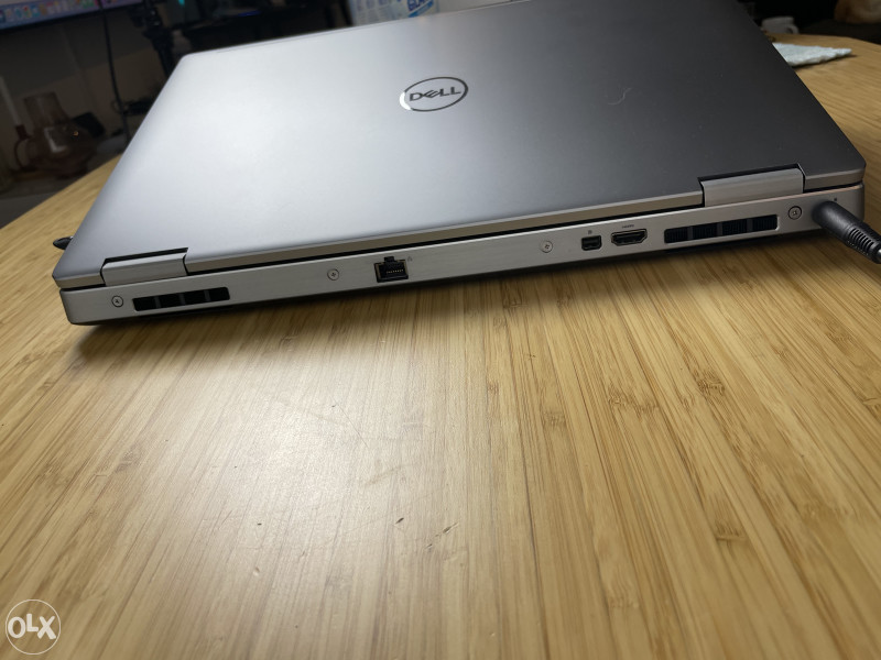 Dell Precision 7540 I9 9980HK 32Gb laptop workstation Laptopi OLX.ba