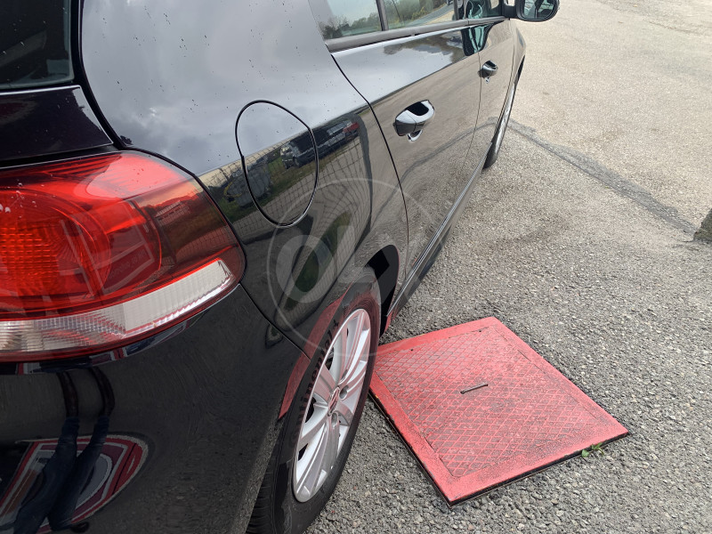 VW GOLF 1.6 TDI MODEL 2012
