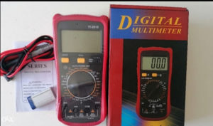 Unimer multimetar digitalni