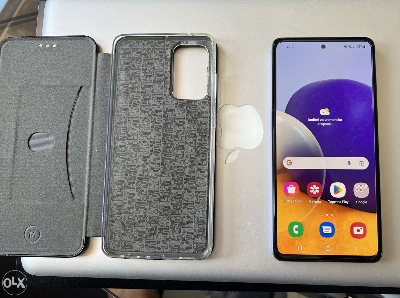 Samsung A72. 6/128. Fabricko stanje. Novoo!!
