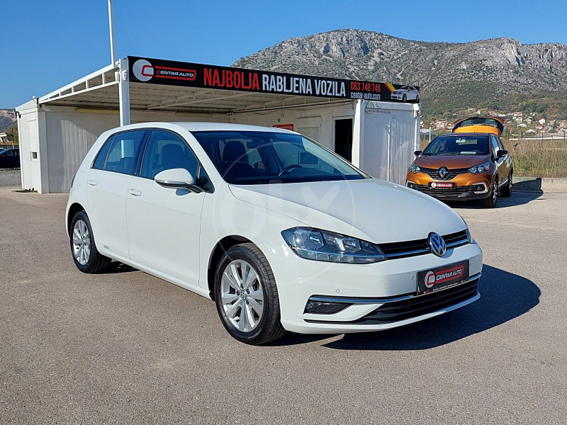 Vw Golf 7 1.6 Tdi 110 Ps VW GOLF 7 1.6 TDI COMFORTLINE FACELIFT 2019g - Volkswagen automobili