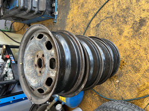 Celicne felge 5x100 15