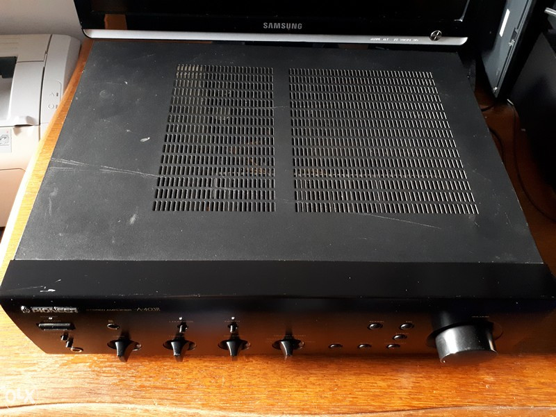 Pioneer pojačalo A-403R