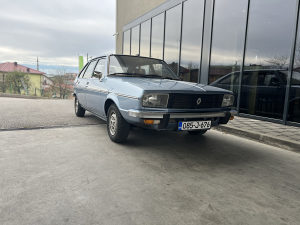 Renault R 20