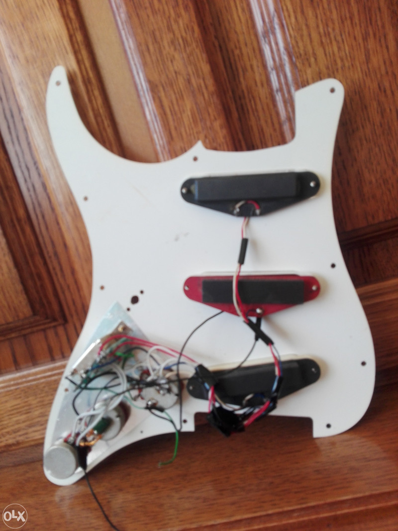 Fender Stratocaster Vintage 1984 pickguard, Japan! Ostalo OLX.ba