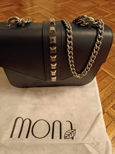 Torba Mona