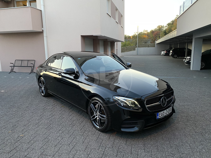 Mercedes Benz E220d 4MATIC AMG night