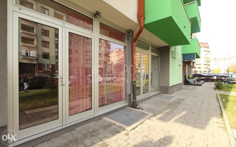 Lijep i svijetao poslovni prostor u prizemlju, Dobrinja