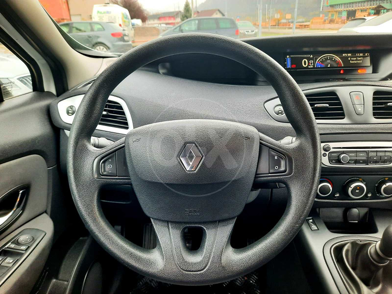 RENAULT SCENIC 1.5 dCI