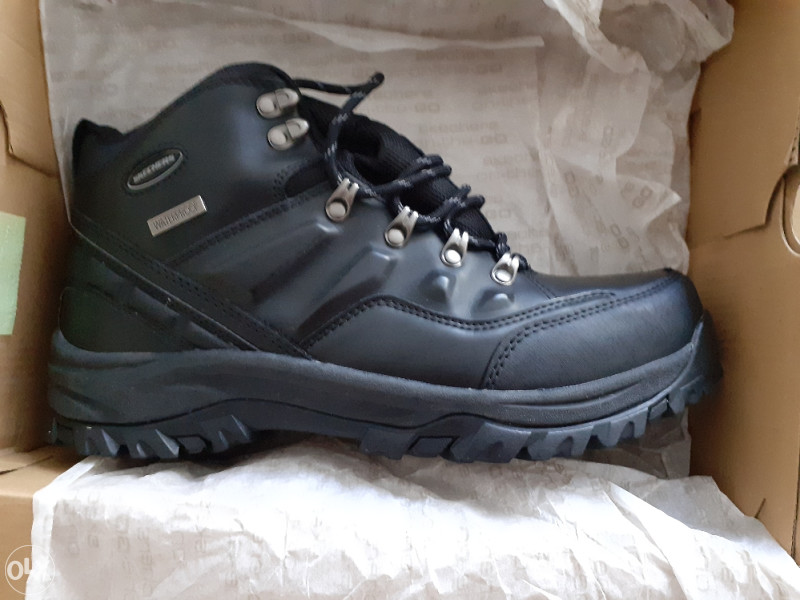 MUSKE CIPELE DUBOKE SKECHERS