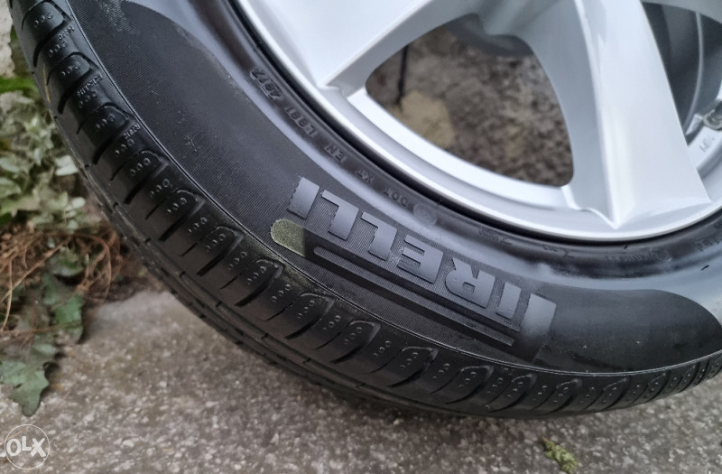 Alu Felge 17 5x114 3 Pirelli Gume NOVO Toyota Nissan Felge S Gumama