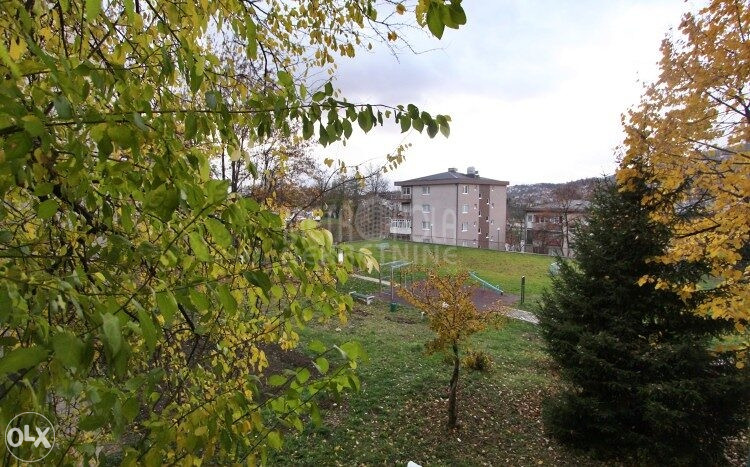 Namješten, manji dvosoban stan, Koševo, Centar