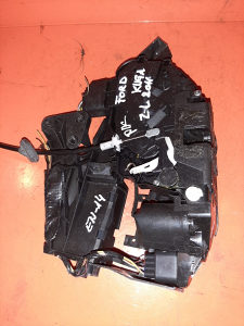 BRAVA VRATA ZL FORD KUGA 2011G EN
