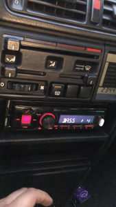 Auto radio Alpine UTE-72BT