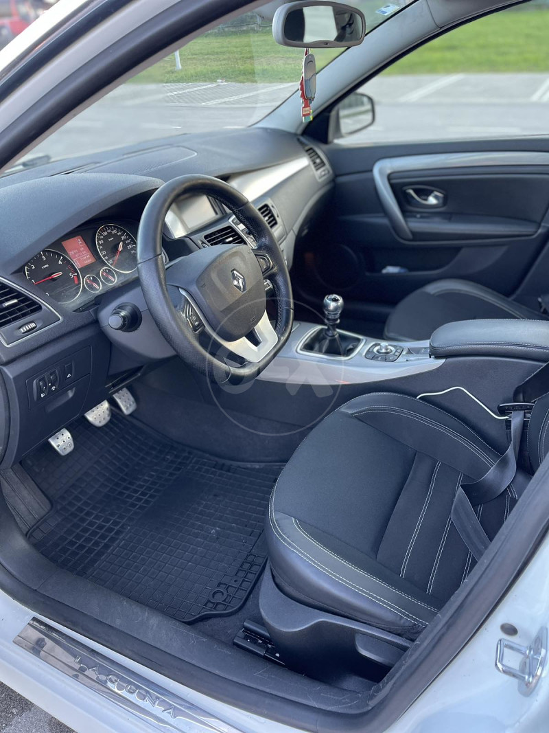 Renault Laguna 3/2.0 Dci/2013/Facelift/Navi/Koza